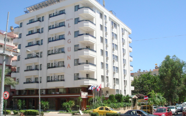 Karael Hotel