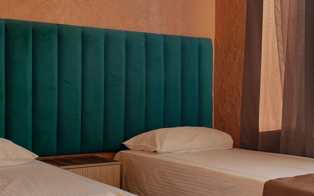 Petrov dvor Hotel