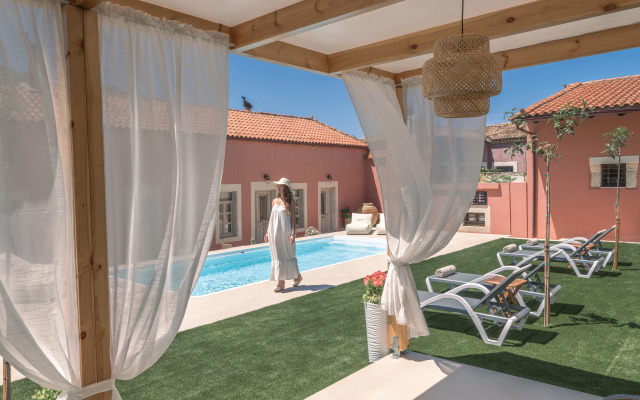Arhontiko Arhanes Suites Apartments