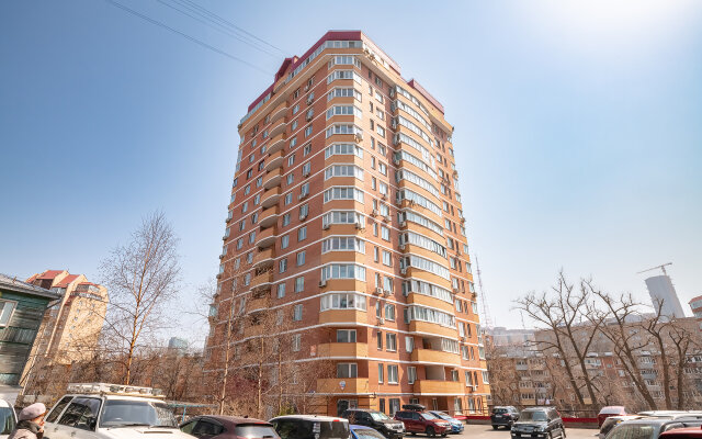 O.G.N.I. Komsomol'skaya, d.25b Apartments