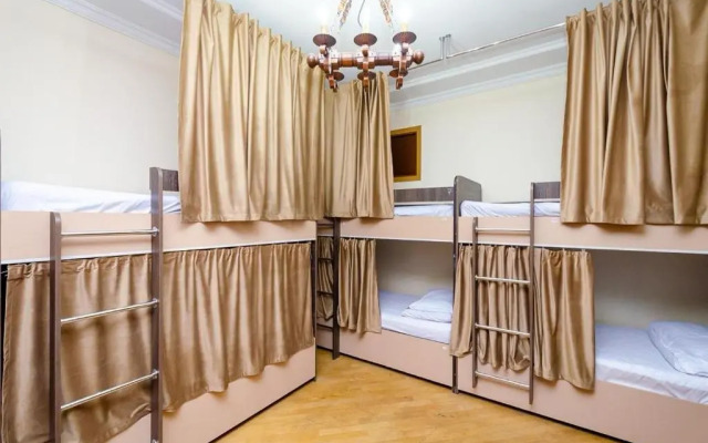 Areva Hostel & Apartment