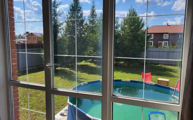 Na Klenovoy Ulitse Private house