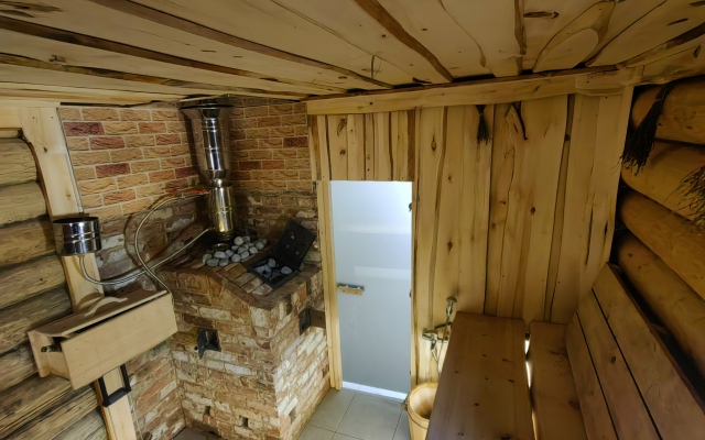 Частный Дом О, Дни в Лесу