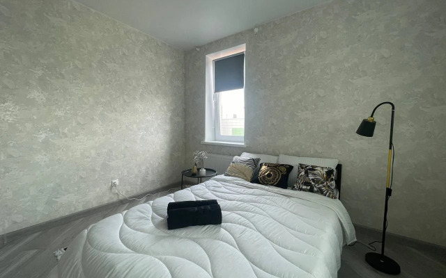 Квартира Стильная  Калашникова 11