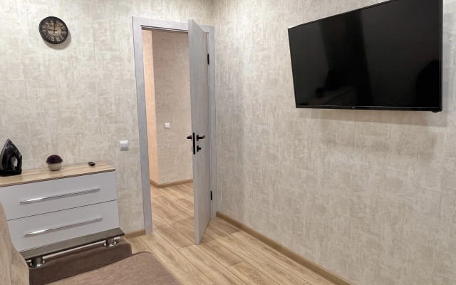 Квартира 3-комнатная на  Никитина 38