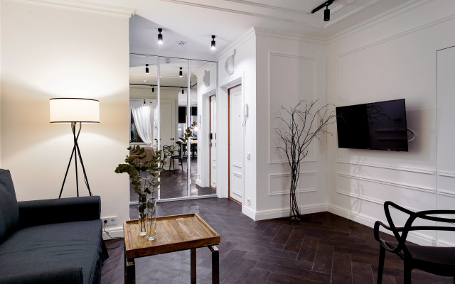 Charme Apart St. Petersburg/ Charme Blanc Apartments