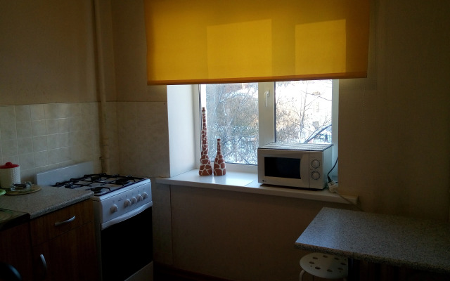 Dvukhkomnatnaya Ulitsa Ispanskikh Rabochikh 35 Flat