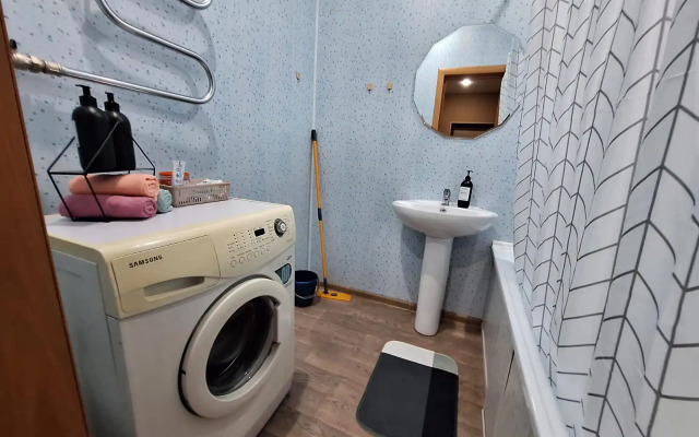 Evrodvushka 6 mest Flat