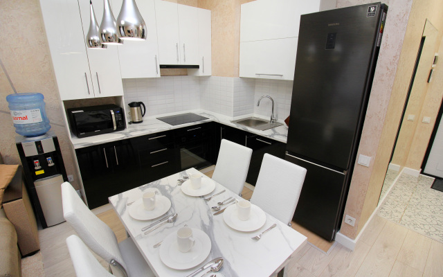 Dvukhkomnatnye S Dizaynerskim Remontom V Zhk Shakhristan Apartments