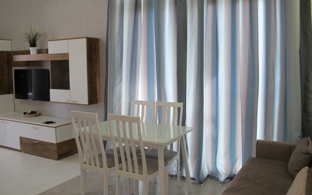 Na Bulvare Nadezhd 6/2 Apartments