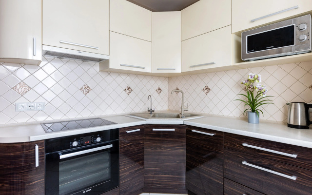 Stilnye v rayone Lebyazhiy Apartments