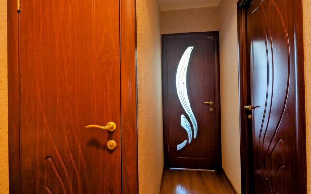 KvartiraSvobodna Ulitsa Usachyova Apartments