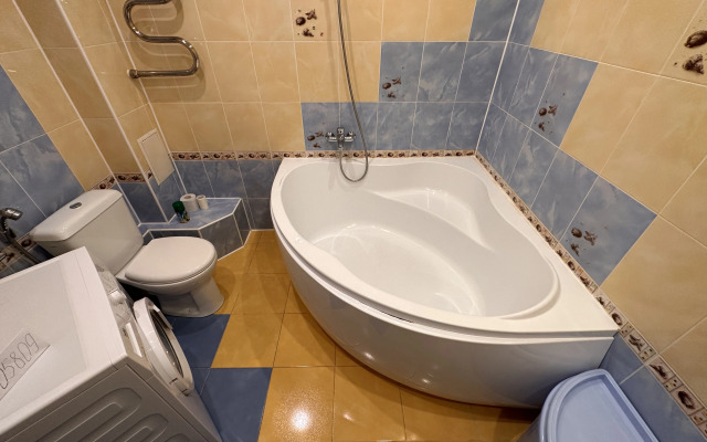 Odnokomnatnaya Ryadom S Akvaparkom Flat