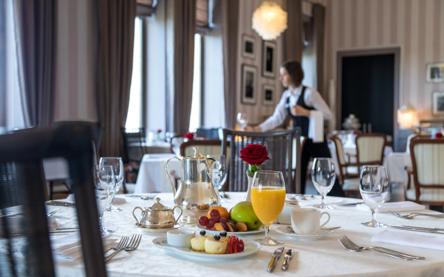 Grand Hotel & Spa Rodina Resort Hotel
