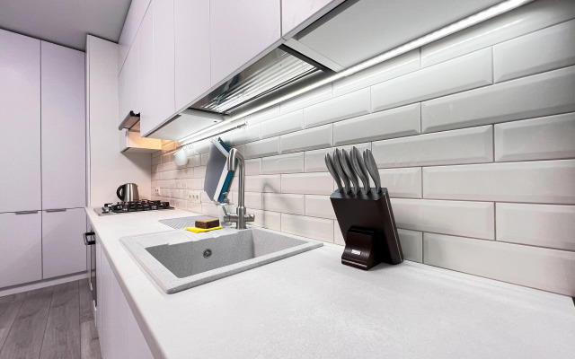V Prekrasnom Novom Zhk Levoberezhye Flat