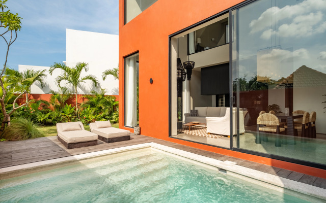 Five Stories Villa By SUOM