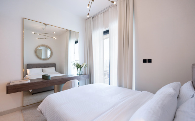 Apartment Keyrock Living - Binghatti Canal Sky Retreat