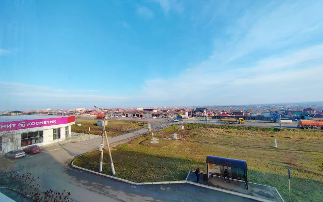 Апартаменты на Надежды 3