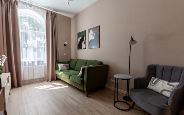 Na Sankt-Peterburgskom Prospekte, 14 Flat
