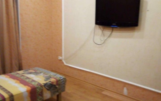 2 Komnatnye Apartamenty V Tsentre Flat