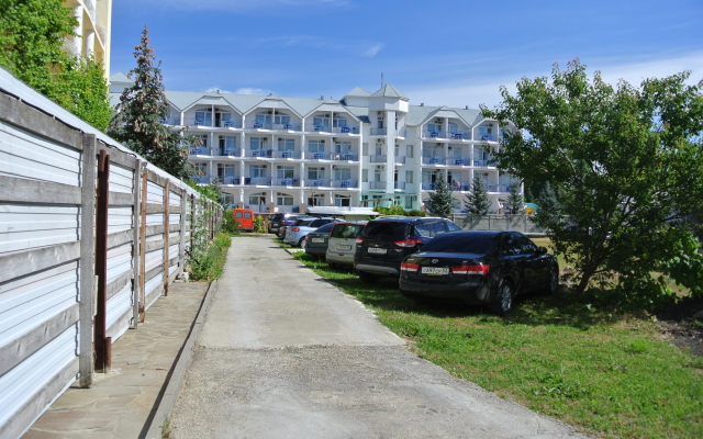 Akva Solyaris Guest House