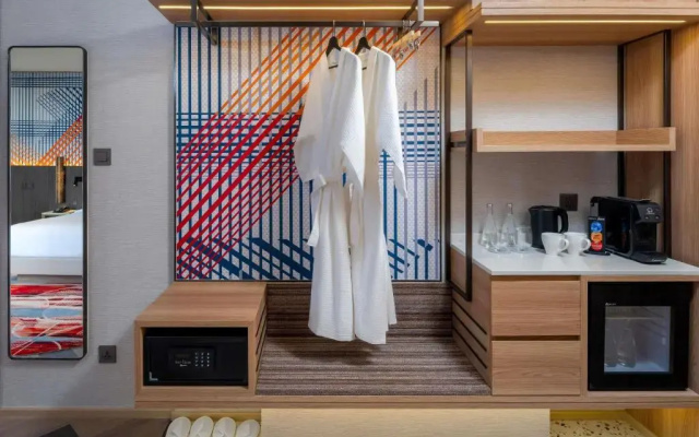Mercure Bangkok Surawong