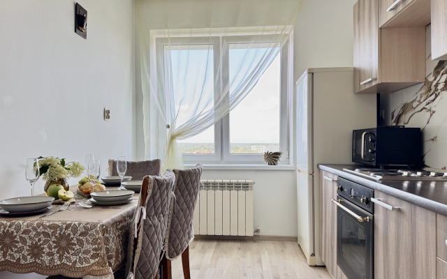 Na Ulitse Kashtanovaya Alleya 169 Flat