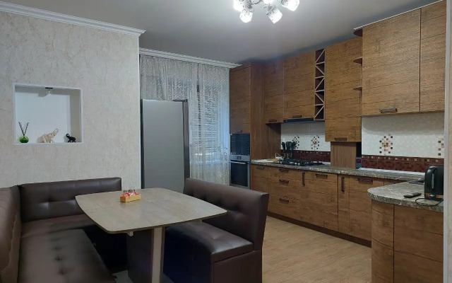 Sutkiru V Kurortnoy Zone Flat