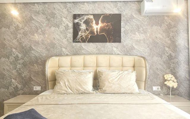 Raydas Na Pestova 5/1 Flat