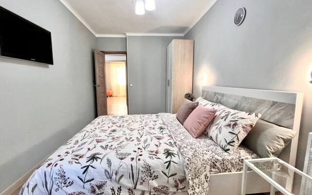 Апартаменты Двухкомнатные Nice Flat