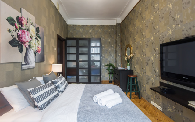 Gm Chetverka V Dome Na Naberezhnoy U Kremlya Apartments