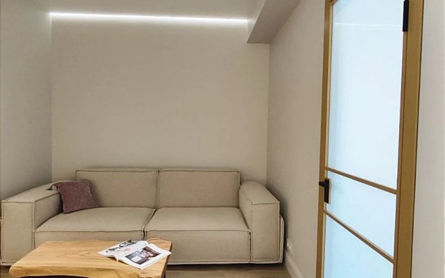 Krasivaya Stilnaya Kvartira U Morya Flat