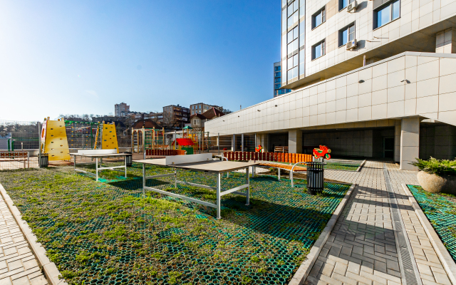 V Akvamarine Apartments