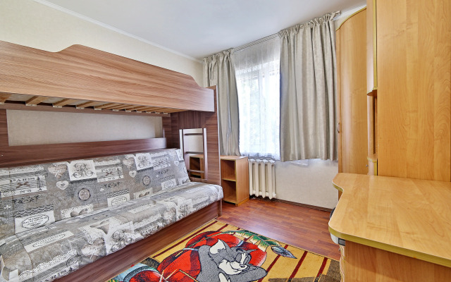 3-kh komnatnaya u parka Rivyera Flat