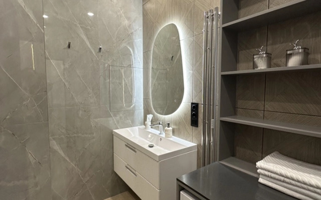 Uyutnaya Kvartira V 100m Ot Metro Spartak Apartments
