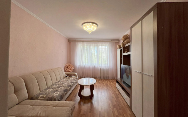 Na Matrosova 50 Flat