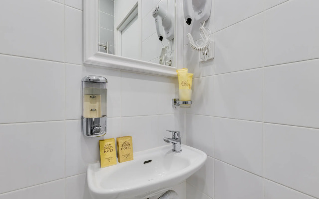 Апартаменты улучшенные на Джамбула 17