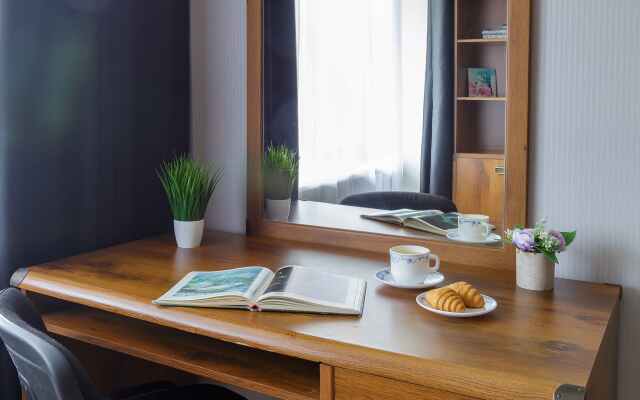 Апартаменты Академика Петрова 16