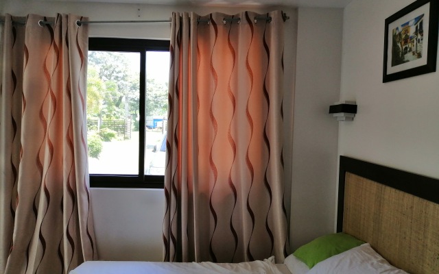 Casa Herminia Baler Guest House