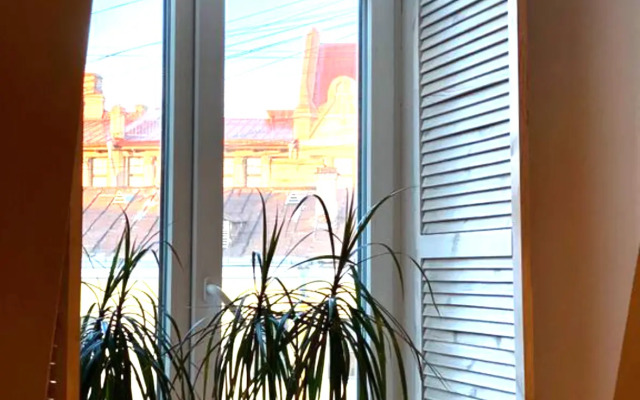 Квартира Cтудия-мансарда в центре у канала