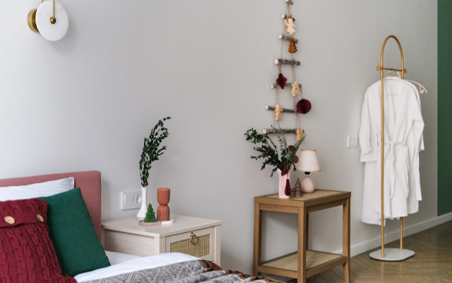 Studiya Terracotta U Ozera Flat