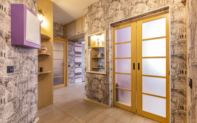 Квартира 1-комнатные BeGuest возле метро Ботаническая для 4х гостей