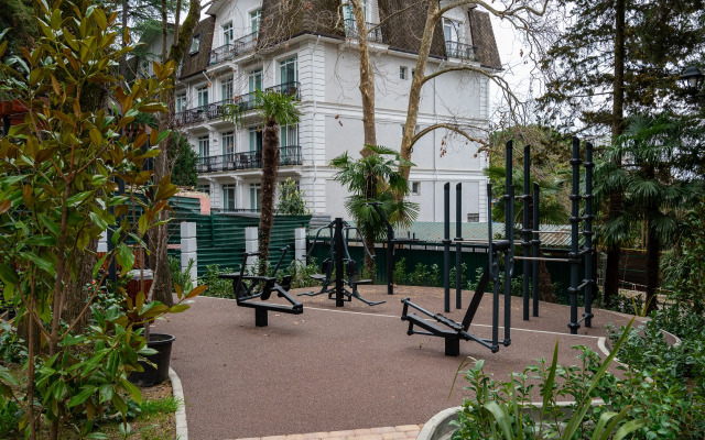 Апартаменты Red Apartments Покровский Парк Пачули