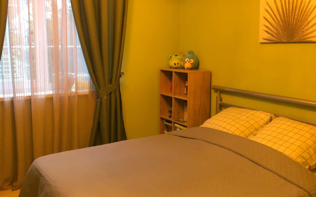 S Kaminom I Saunoy U Ozera Private House