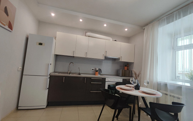 Апартаменты Ягодинская 25