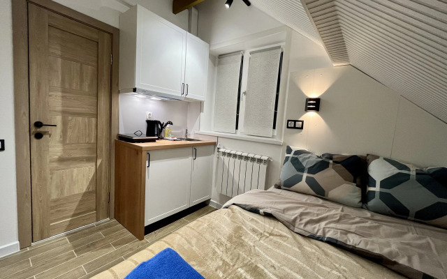Layf Aparts Studiya 6, 15m2, na Tararykova 5 Flat