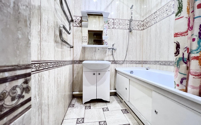 Na Naberezhnoy Dubrovinskogo 76 Flat