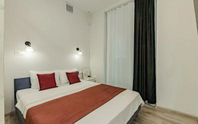 Квартира СтудияХаус с балконом и рядом с метро