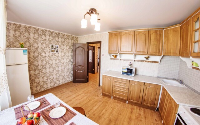 On Vysotnoy Apartments