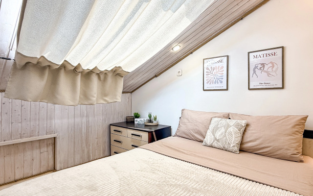 Квартира Стильная студия на 2 ярусах у моря